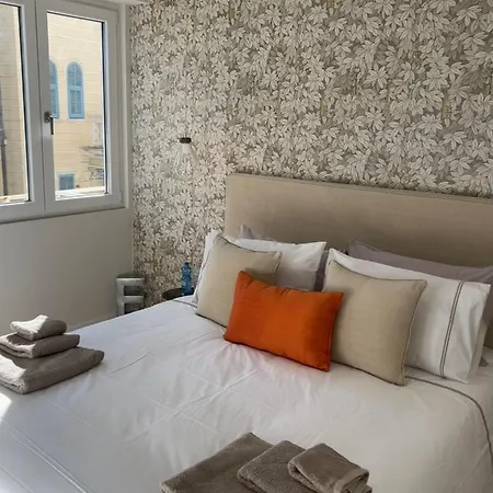 Asso Di Picche, Luxury Apartment *