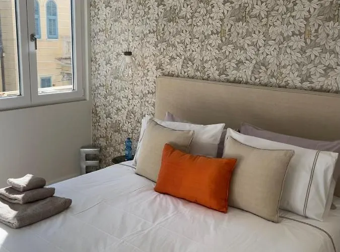 Asso Di Picche, Luxury Appartamento *