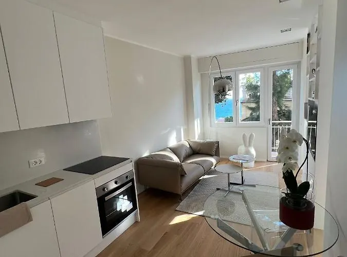 Asso Di Picche, Luxury * Sanremo